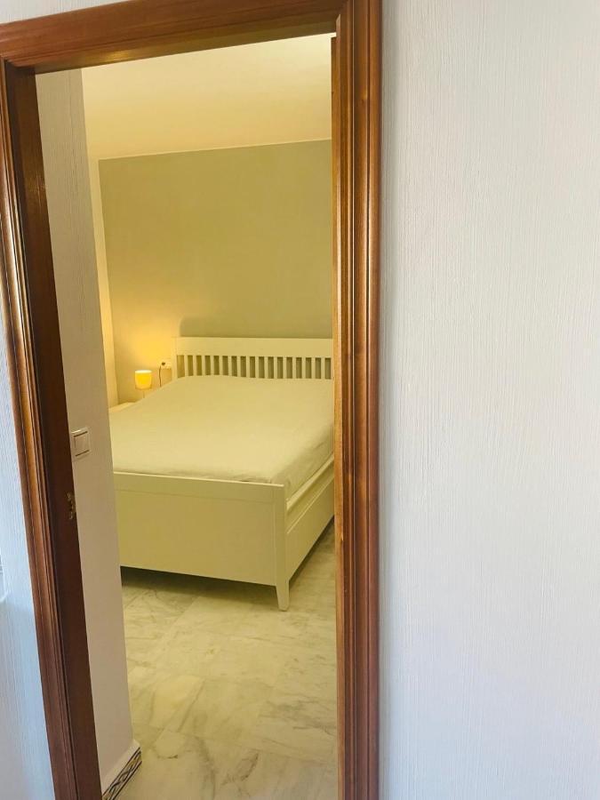 Beach Apartament In Torrevieja Exteriör bild